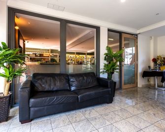 Baileys Parkside Motel by VetroBlu - Perth - Lobby