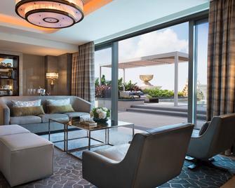 JW Marriott Hotel Macau - Macau - Living room