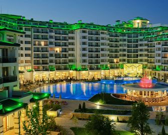 Emerald Beach Resort & Spa - Ravda - Building