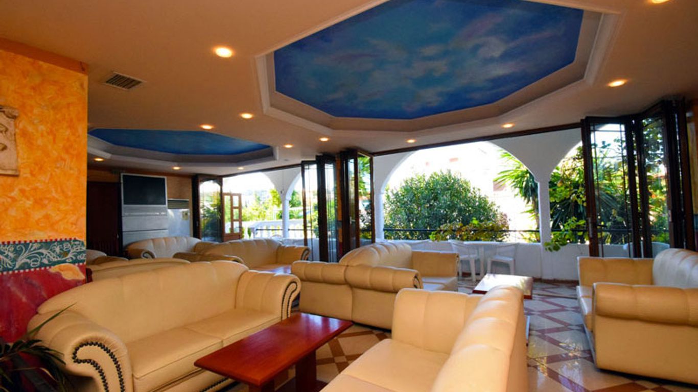 جيوفيا هوتل