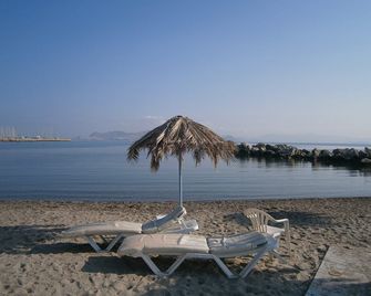 Theodorou Beach Hotel Apartments - Kos - Playa
