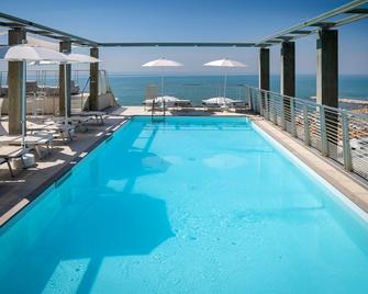 Hotel Marco Polo - Caorle - Pool