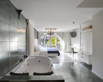 Hotel Pilar Plaza - Saragozza - Soggiorno