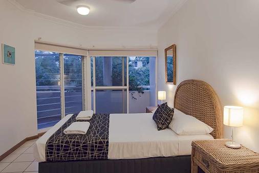 Beach Terraces - Port Douglas - Bedroom