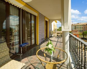 4-Sterne Erlebnishotel El Andaluz, Europa-Park Erlebnis-Resort - Rust - Balkon