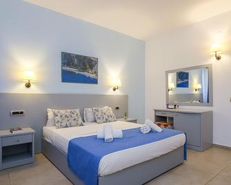 Calypso Hotel - Matala - Bedroom