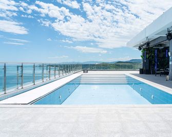The Ocean by Owners hotel Yangyang - Yangyang - Pool