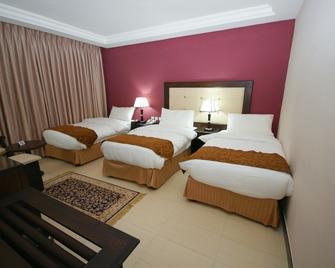 Petra Moon Hotel - Wadi Musa - Bedroom