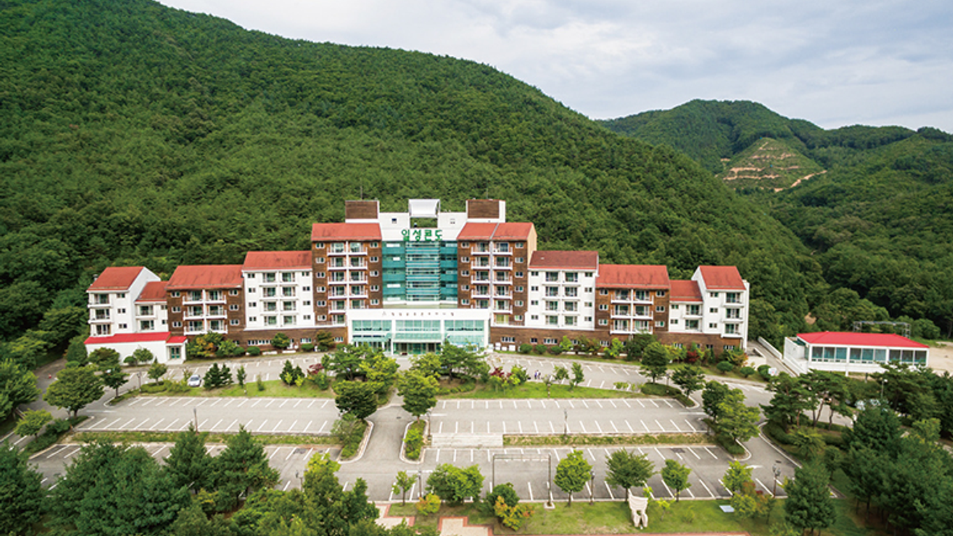 Muju Ilsung Condo