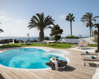 Kamezí Boutique Villas - Playa Blanca - Basen