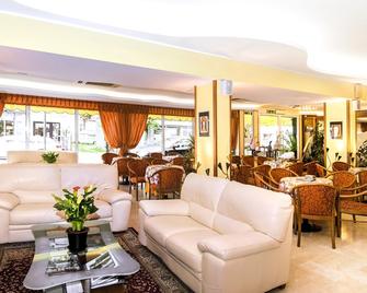 Hotel Al Prater - Lignano Sabbiadoro - Lobby