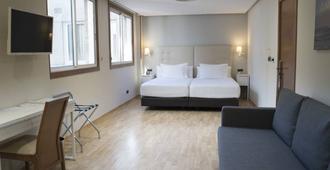 Hotel Sercotel Tres Luces - Vigo - Schlafzimmer