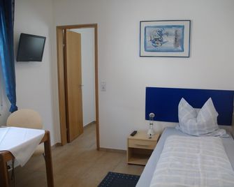 Gästehaus Schniepp - Stuttgart - Habitación