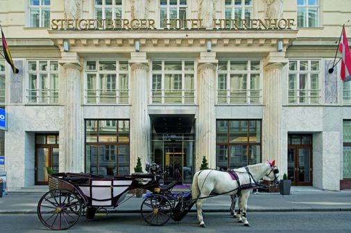 Steigenberger Hotel Herrenhof - Vienna - Building
