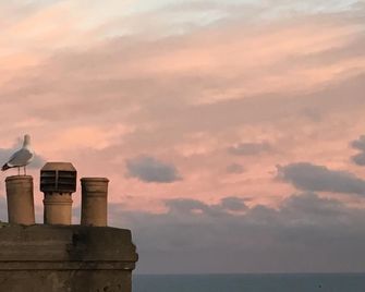 Coast Accommodation - Carbis Bay - Outdoors view