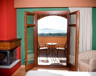 Kazarma Hotel - Kalivia - Balkon
