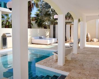 Arubiana Inn Hotel - Oranjestad - Patio