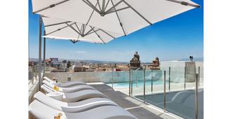 Granada Five Senses Rooms & Suites - Гранада - Терраса на крыше