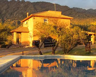 Cabañas San Miguel - Villa de Merlo - Edificio