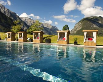 Hotel Quellenhof - Leutasch - Piscină
