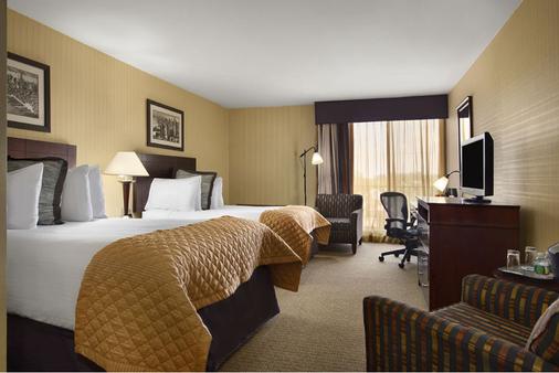 Wyndham Garden Hotel Newark Airport - Newark - Phòng ngủ