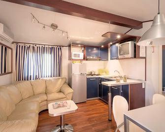 Camping Le Capanne - Bibbona - Soggiorno