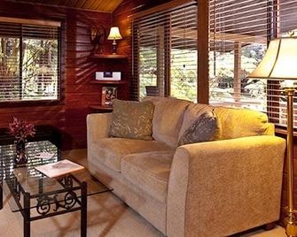 Kilauea Hospitality Group - Volcano - Living room
