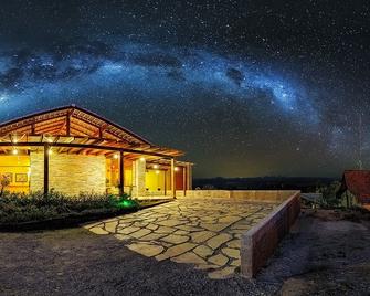 Chappada Hotel - Alto Paraíso de Goiás - Building