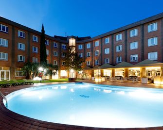 Hotel SB Corona Tortosa - Tortosa - Pool