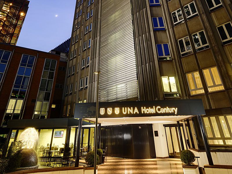 Unahotels Century Milano - Milan - Building