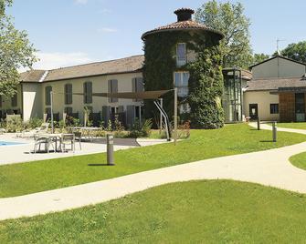 Domaine La Charpinière, The Originals Collection - Saint-Galmier - Building