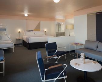 The Sandman - Santa Rosa - Bedroom