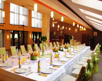 Hotel Secret Garden - Baia Sprie - Restaurant