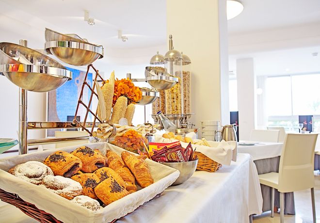 ベストウェスタン ホテル アルバイア - アリカンテ - 食事