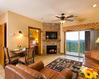 Gatlinburg Westgate Smoky Mountain - Gatlinburg - Living room
