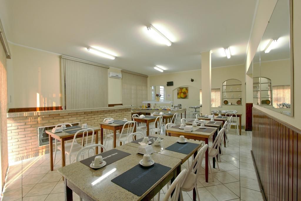 Hotel Sao Francisco - Águas de Lindóia - Essbereich