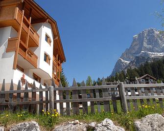 Ski Residence - San Martino di Castrozza - Gebouw