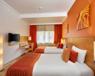 Al Khoory Executive Hotel, Al Wasl - Dubai - Makuuhuone