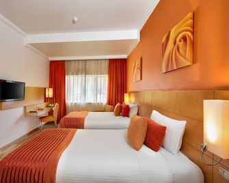 Al Khoory Executive Hotel - Dubai - Makuuhuone