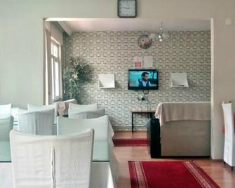 Aysel Hanim Pansiyon - Akçaabat - Dining room