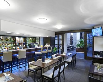 Congress & Wellness Hotel Olsanka - פראג - מסעדה