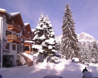 Gartenhotel Rosenhof bei Kitzbühel - Oberndorf in Tirol - Vista esterna