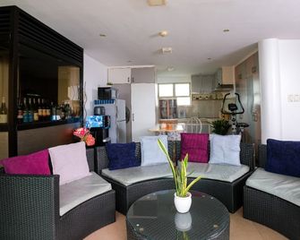Starlight Bed and Breakfast - Thành phố Pasay - Lounge