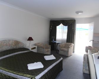 Calico Court Motel - Tweed Heads - Bedroom