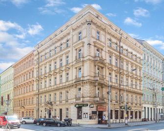 فندق أتوس - براغ - مبنى