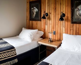 Hostal Boutique Factoria Patagonia - פוארטו נטאלס - חדר שינה