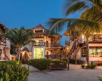 Hotel Villas Flamingos - Holbox - Rakennus