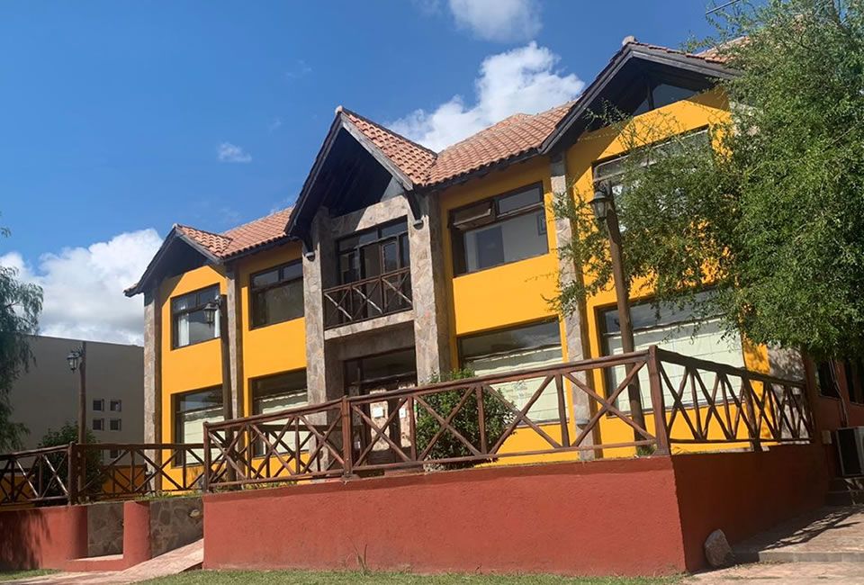 Tierra Merlina - Villa de Merlo - Edificio