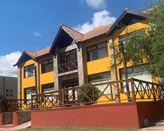 Tierra Merlina - וילה דה מרלו - בניין