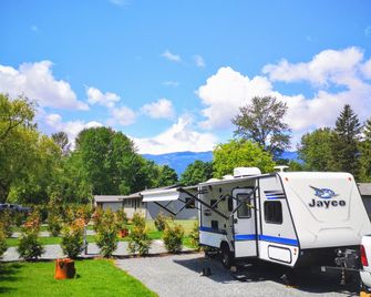 Pathfinder Camp Resorts Agassiz-Harrison - Agassiz - Vista del exterior